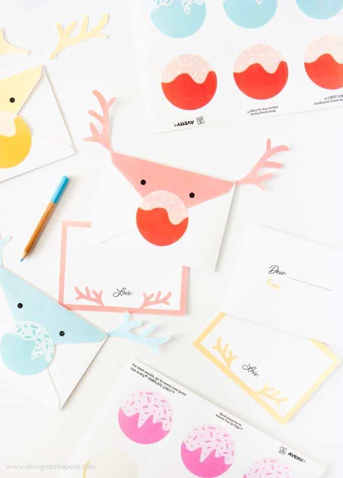 These reindeer envelopes are so adorable and easy to make with the printables from Design Eat Repeat! The entire set is free and comes with the envelope, notecard, and sticker nose template!