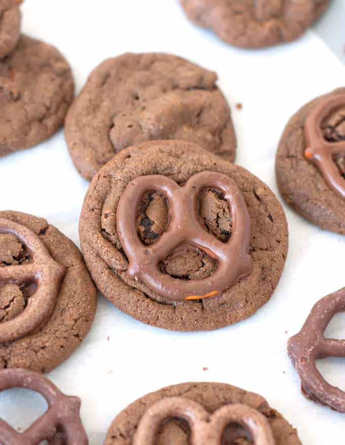 Melt-in-Your-Mouth-Chocolate-Dipped-Pretzel-Cookies-Design-Eat-Repeat