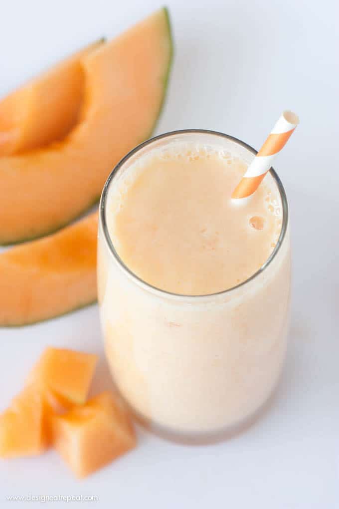 Peach Cantaloupe Smoothie | Design Eat Repeat