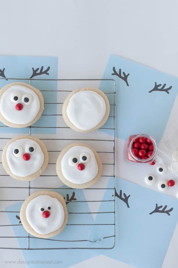 Reindeer Sugar Cookie Printable | A Christmas Cookie Decorating Idea by Design Eat Repeat