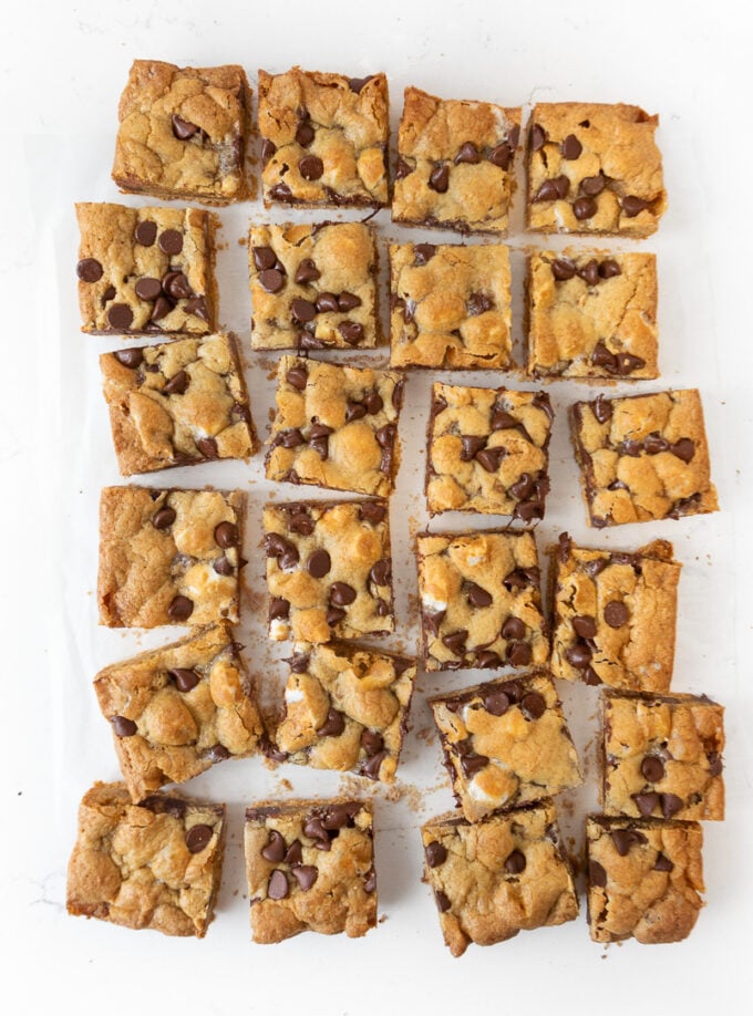 Cut s'more cookie bars in squares