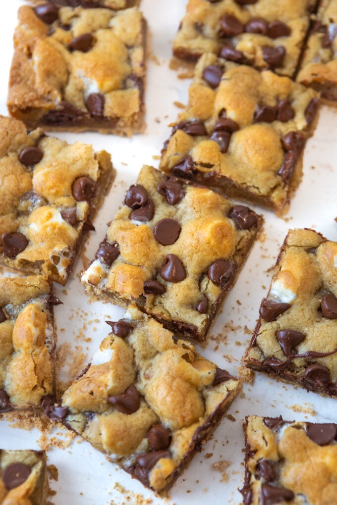 cut s'more cookie bars squares