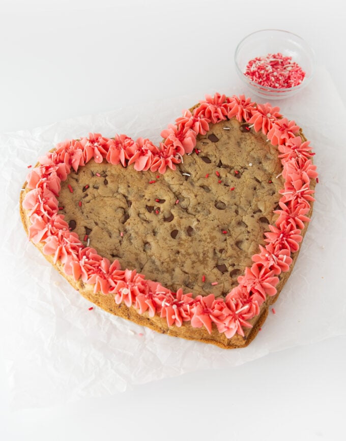 Valentines heart cookie cake with pink frosting