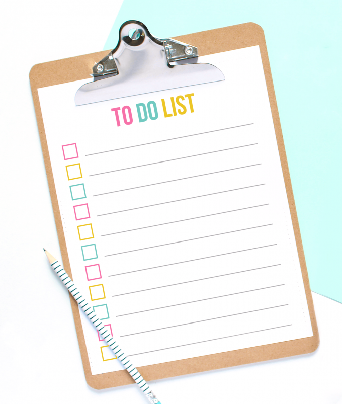 Clipboard with colorful free printable to do list